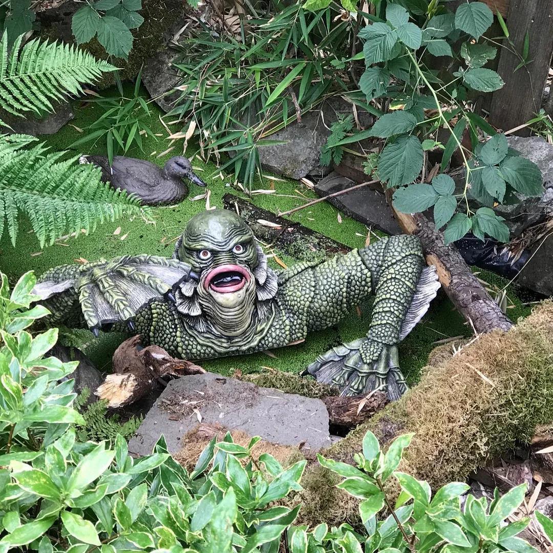 Creature from the Black Lagoon - Kids Outdoor Furniture recension och pris