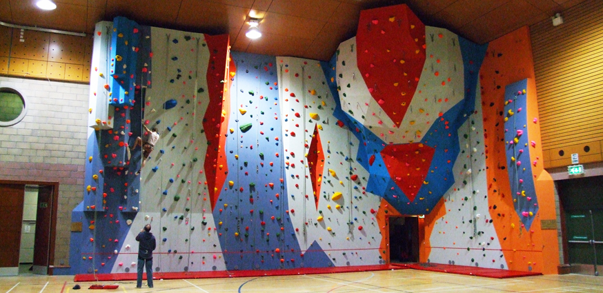 Indoor and Outdoor Artificial  - Kids Outdoor Climbing Wall recension och pris